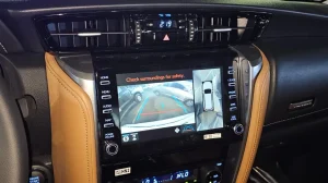 2026 Toyota Fortuner VXR+ Screen