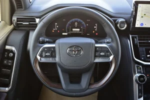 Land Cruiser GXR