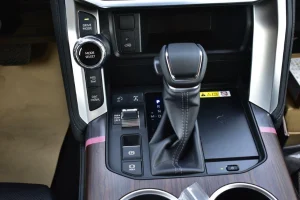 Land Cruiser GXR SUV 2026