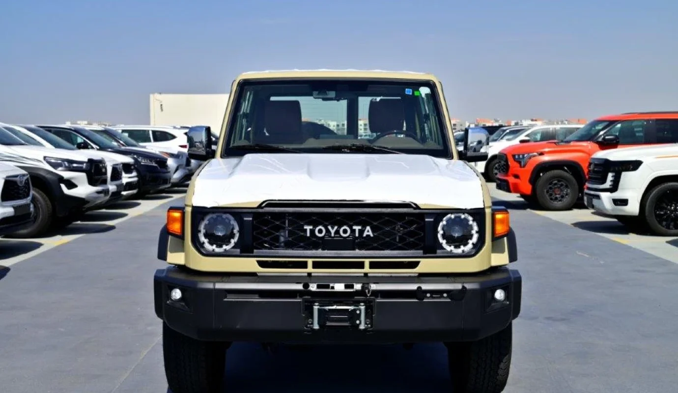 2024 TOYOTA LAND CRUISER 71 HARDTOP SDLX V6 4.0L PETROL AT