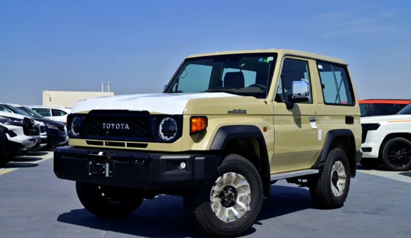 2024 TOYOTA LAND CRUISER 71 HARDTOP SDLX V6 4.0L PETROL AT