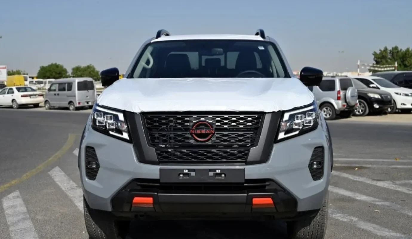 2025 NISSAN NAVARA DOUBLE CABIN PICKUP PRO 2.5L DIESEL 4WD AT