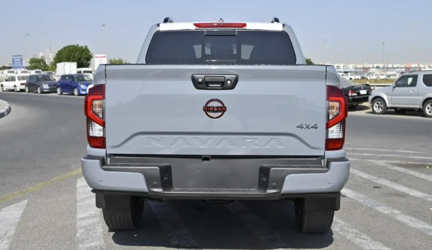 2025 NISSAN NAVARA DOUBLE CABIN PICKUP PRO 2.5L DIESEL 4WD AT