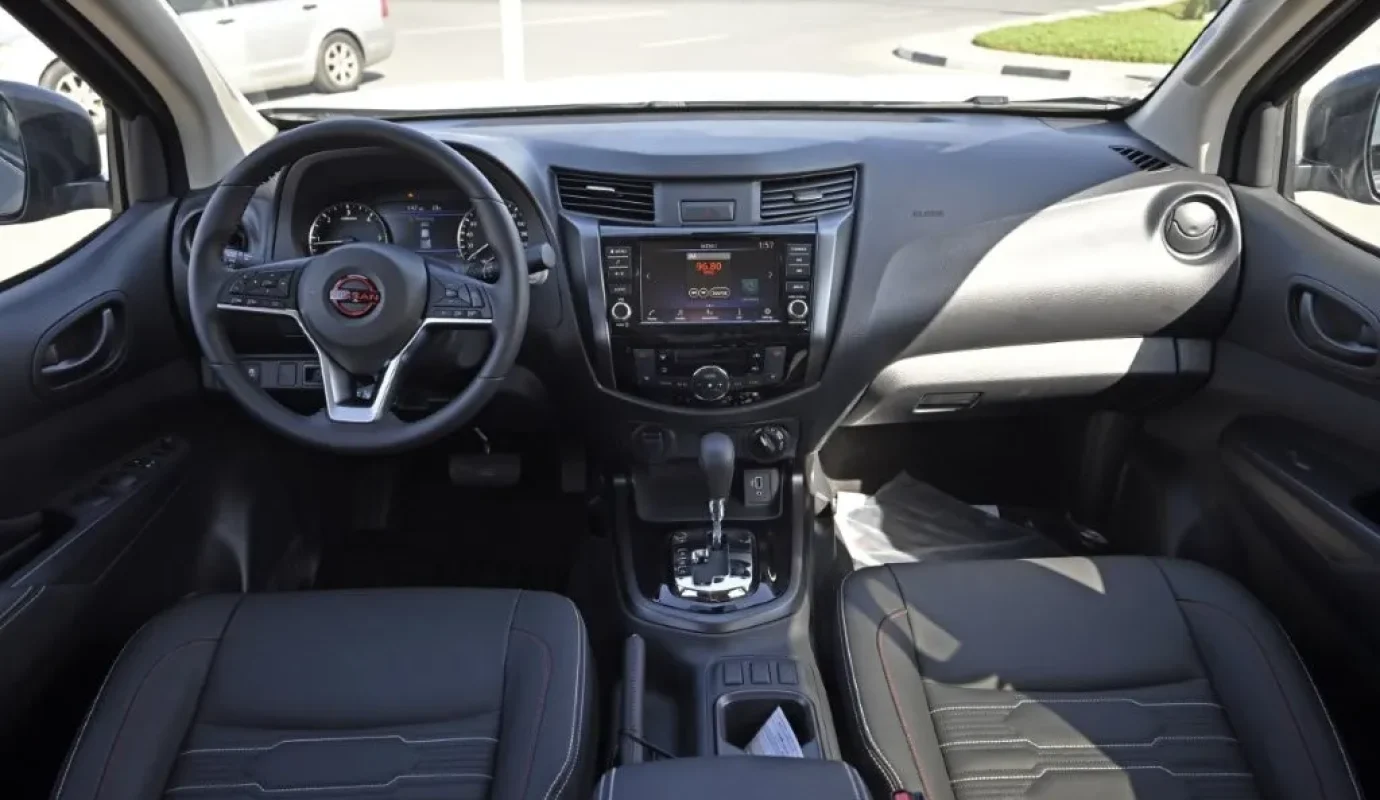 2025 NISSAN NAVARA DOUBLE CABIN PICKUP PRO 2.5L DIESEL 4WD AT