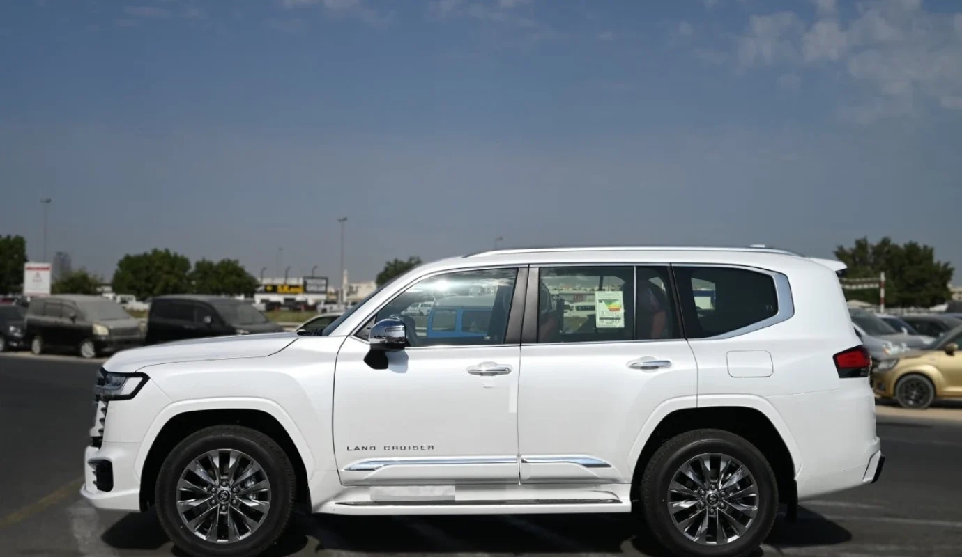 2026 TOYOTA LAND CRUISER VXR V6 3.3L DIESEL 4WD 7-SEATER AUTOMATIC