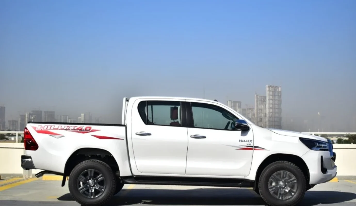 2026 TOYOTA HILUX DOUBLE CAB PICKUP VX V6 4.0L PETROL 4WD 5-SEATER AT