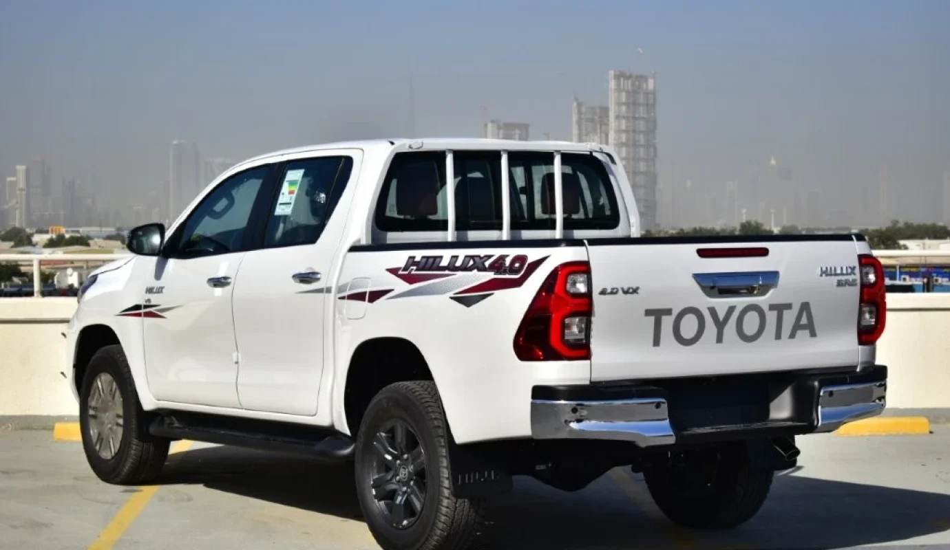 2026 TOYOTA HILUX DOUBLE CAB PICKUP VX V6 4.0L PETROL 4WD 5-SEATER AT