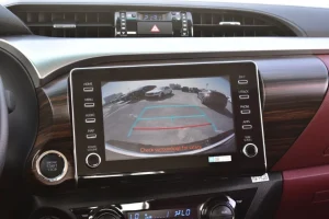 Hilux Double Cab VX TFT display