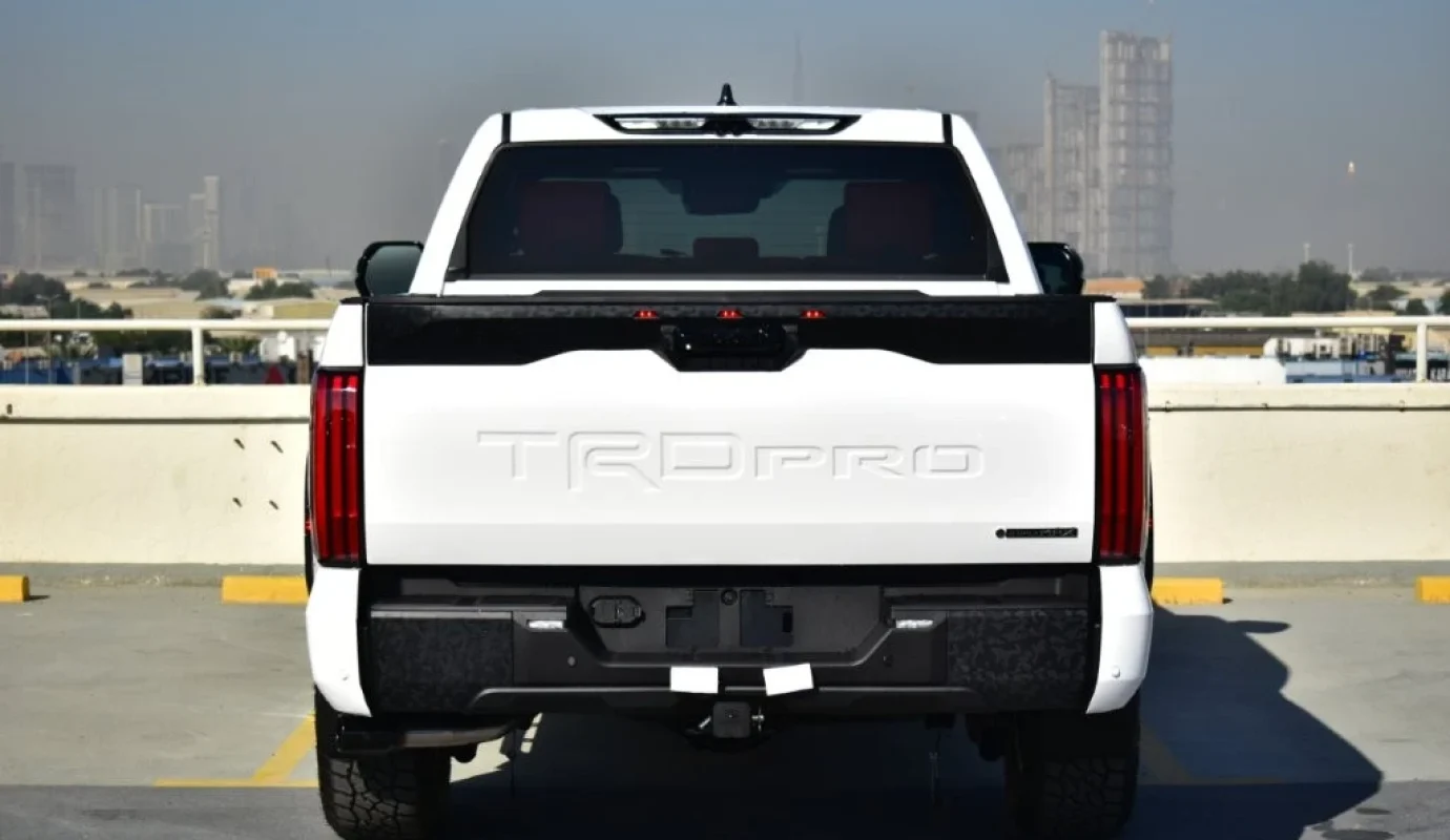 2026 TOYOTA TUNDRA CREWMAX TRD PRO HYBRID V6 3.4L 4WD AT