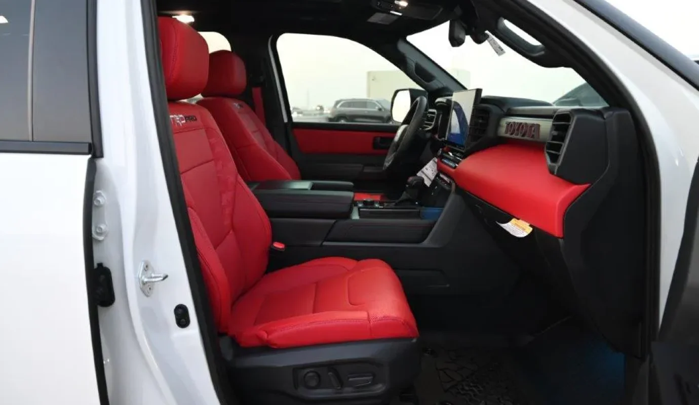 2025 TOYOTA SEQUOIA TRD PRO HYBRID V6 3.4L TURBO 4WD 7-SEATER AUTOMATIC