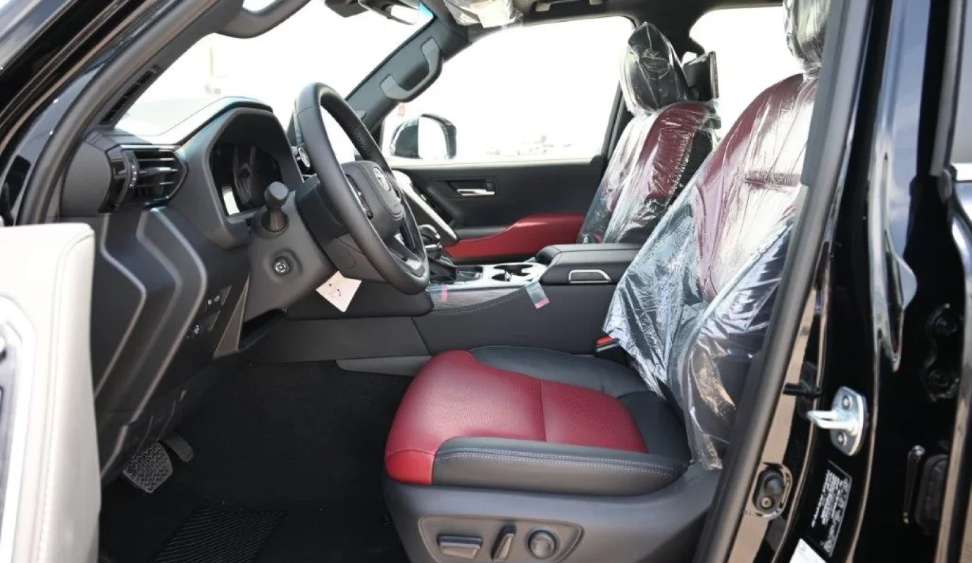 2025 TOYOTA LAND CRUISER VXR V6 3.3L TWIN TURBO DIESEL 7 SEAT AT