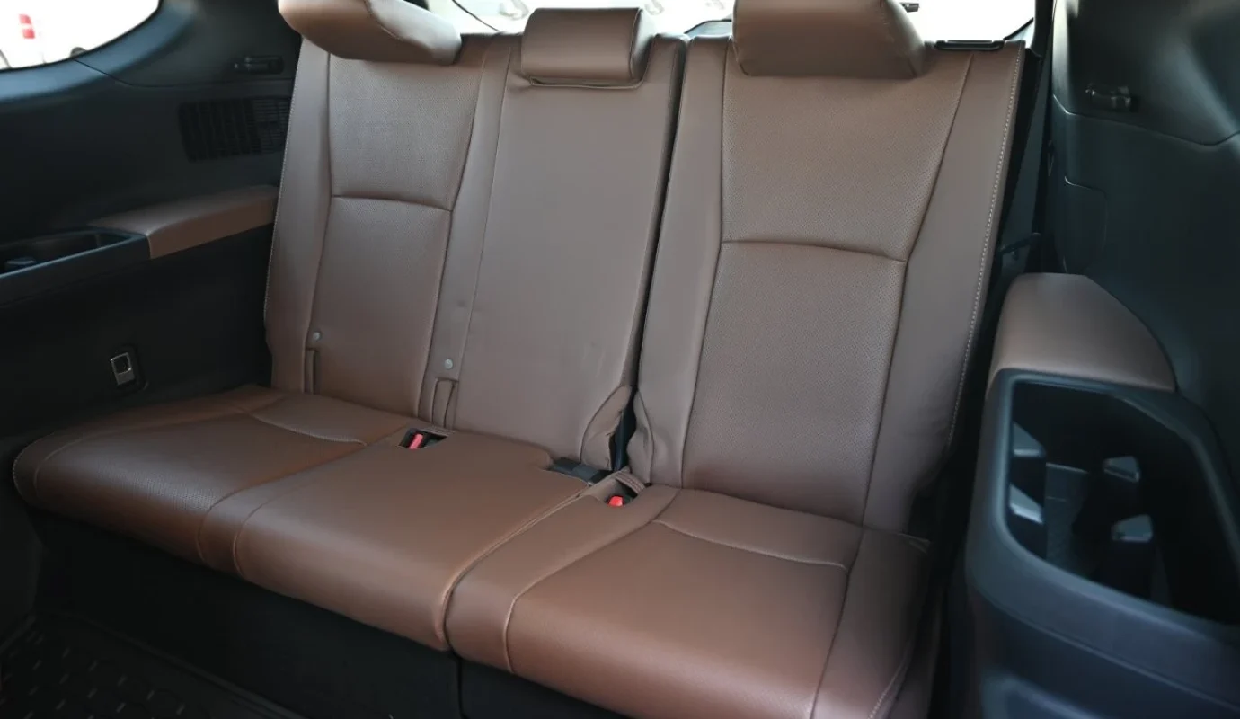 2026 TOYOTA GRAND HIGHLANDER PLATINUM HYBRID MAX 2.4L AWD 7-SEATER AT