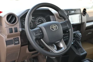 Toyota Land Cruiser 79