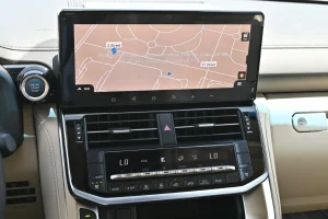 Toyota Land Cruiser LC300
