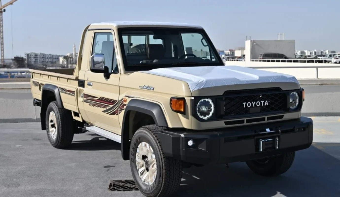 2026 TOYOTA LAND CRUISER 79 SINGLE CAB PICKUP S-DLX 2.8L DIESEL 4WD AT