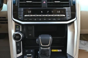 Toyota Land Cruiser 300 GXR luxury