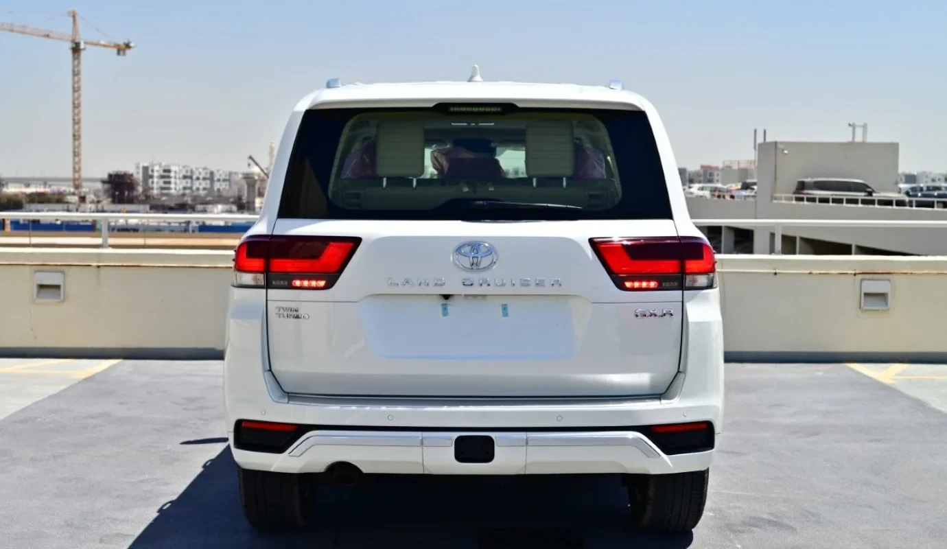 2026 TOYOTA LAND CRUISER GXR-4 V6 3.5L PETROL 4WD 7-SEATER AT