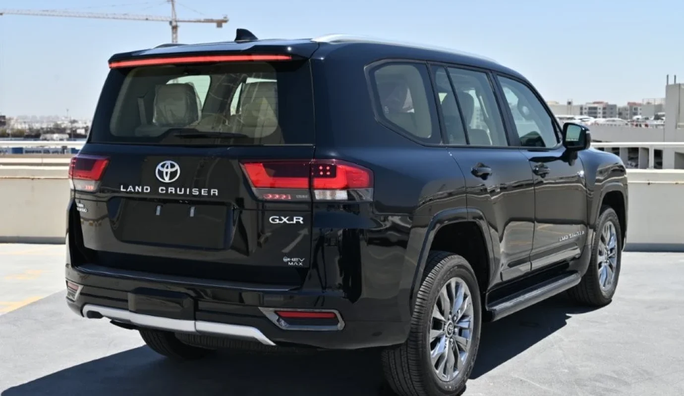 2026 TOYOTA LAND CRUISER 300 GXR HYBRID MAX V6 3.5L PETROL 4WD 7-SEATER AT