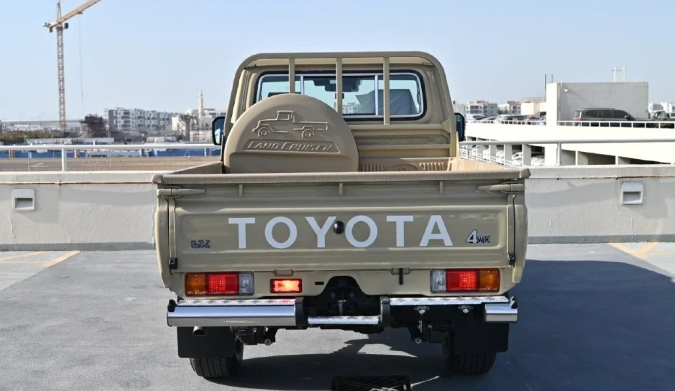 2026 TOYOTA LAND CRUISER 79 SINGLE CAB PICKUP S-DLX 2.8L DIESEL 4WD AT