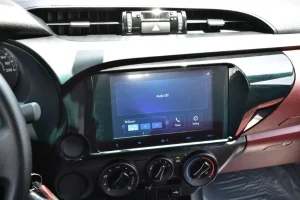 Toyota Hilux Double Cab 8-inch touchscreen