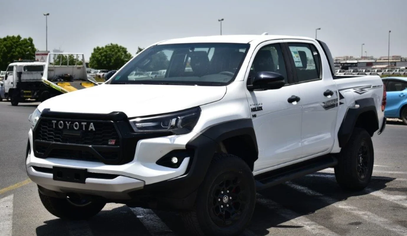 2025 TOYOTA HILUX DOUBLE CAB PICKUP GRS V6 4.0L 4WD AT