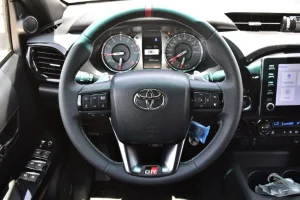 Toyota Hilux steering