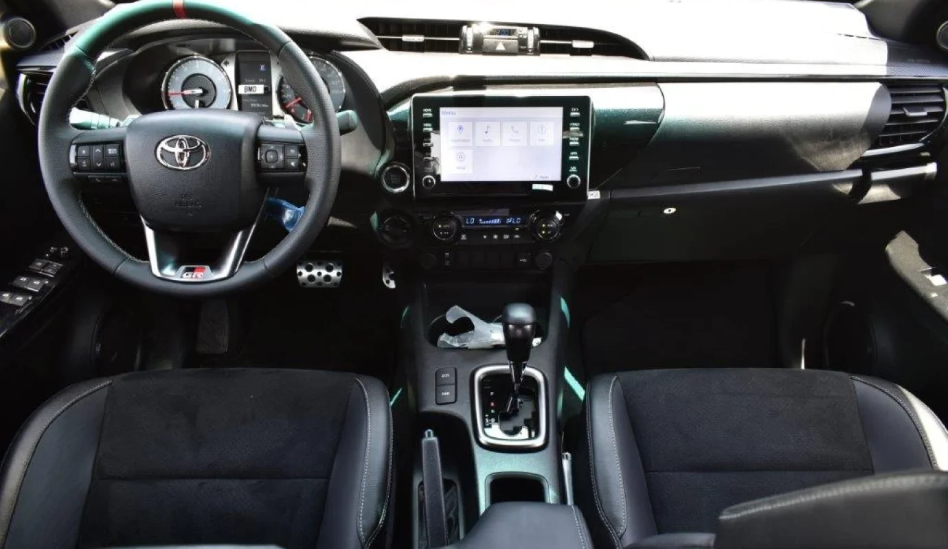 2025 TOYOTA HILUX DOUBLE CAB PICKUP GRS V6 4.0L 4WD AT