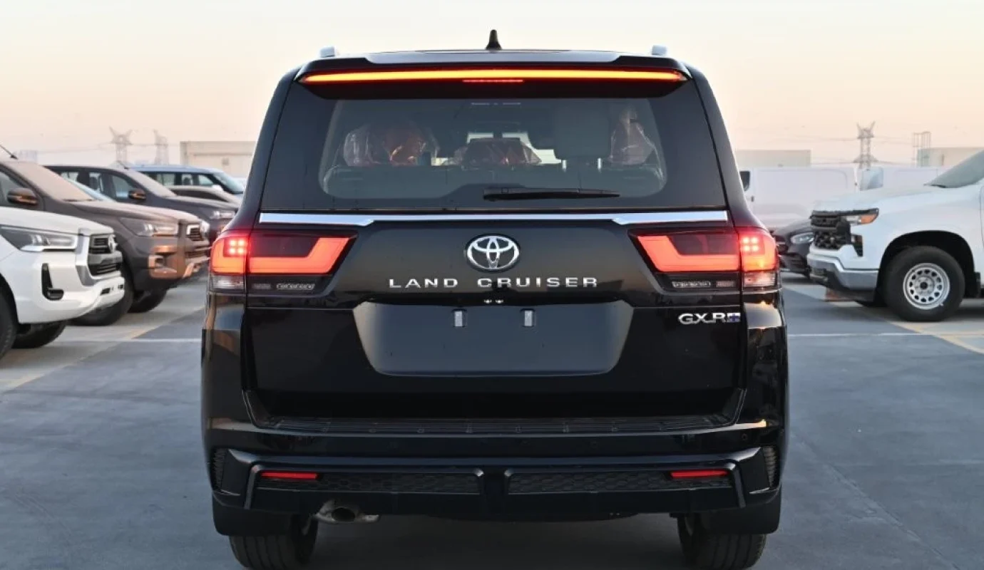 2026 TOYOTA LAND CRUISER GXR+ V6 4.0L PETROL 4WD 7-SEAT AT